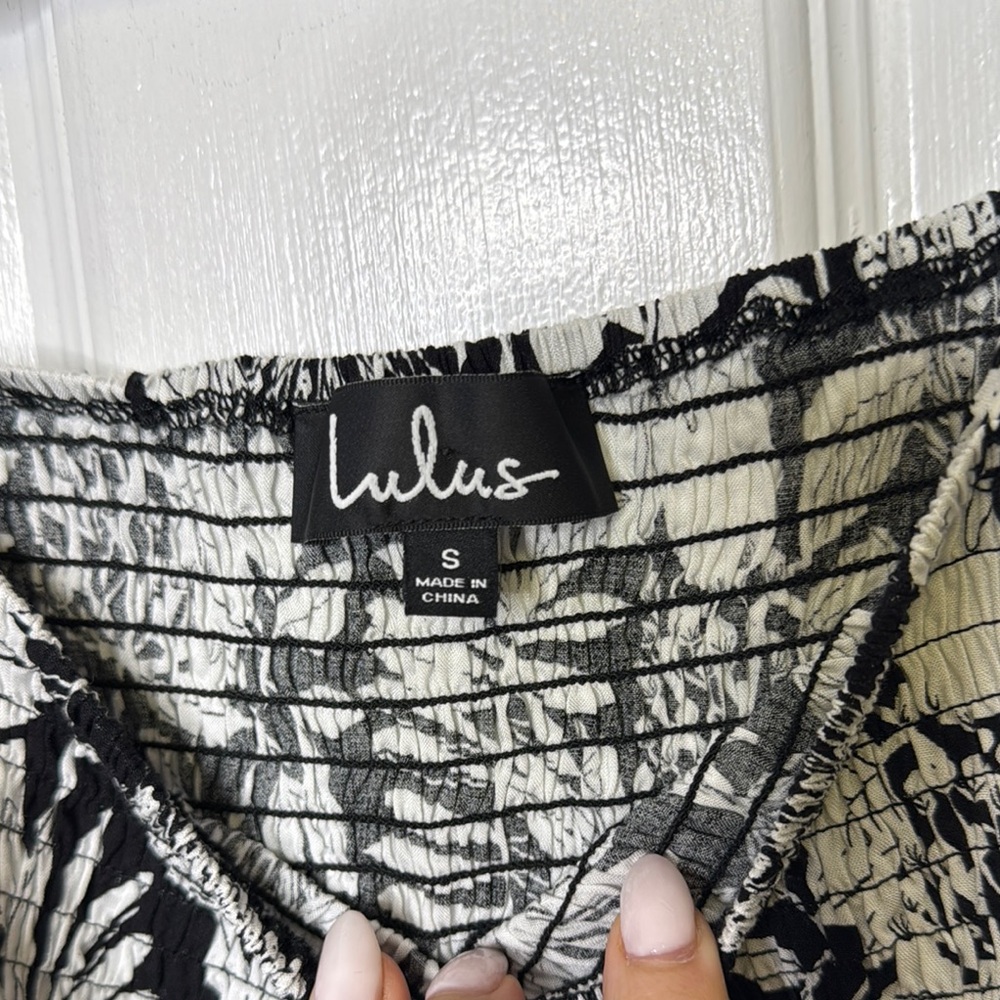 Lulu's Black and White Ruffled Sleeveless Crop Top - Picture 3 of 8